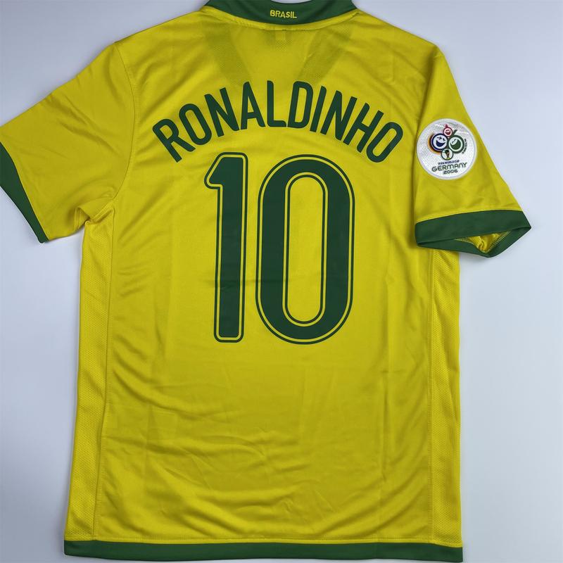 Classic 2006 Retro Brazil National Team Home Short Sleeve Ronaldo No. 10 Jersey