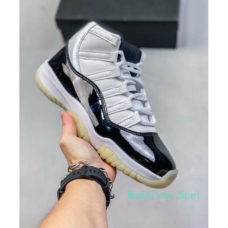 Jordan 11 black and white classic retro anti slip breathable shock-absorbing sports shoes Customization Available