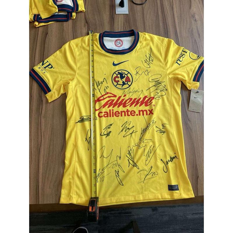 Club America 2024 25 Home Soccer Jersey Size M Signed By The Whole Squad