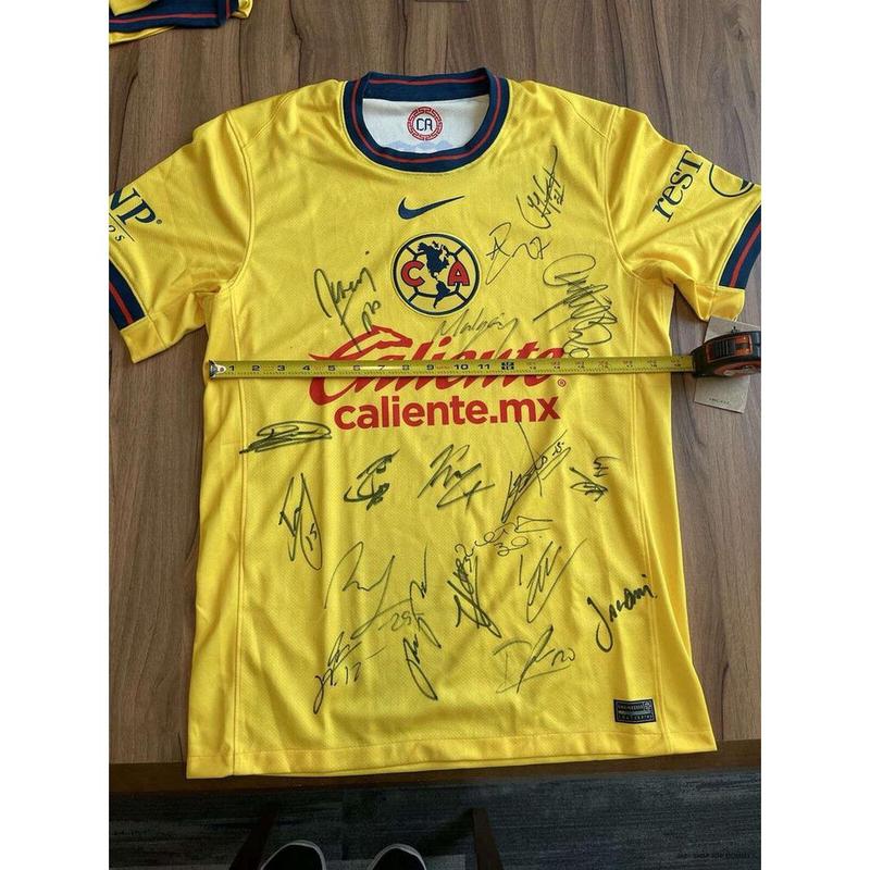 Club America 2024 25 Home Soccer Jersey Size M Signed By The Whole Squad