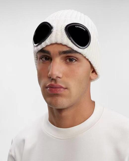 Winter Beanie Hat with Goggles, Unisex - Unisex Solid Color Knitted Hat, Ski, Outdoor Sports Hat, Warm Windproof Hat，（Hat circumference：55-59cm） Bluetooth Rechargeable